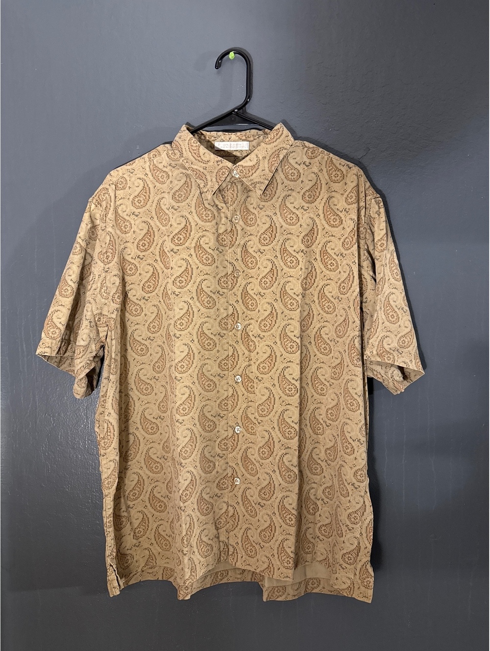 Men's Beige Paisley Pattern Short Sleeve Button-Up Shirt